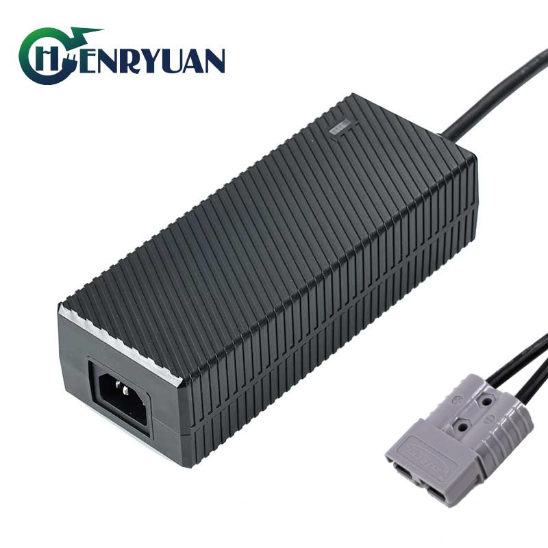 14.4V Li-ion Battery 16.8V 15A Charger